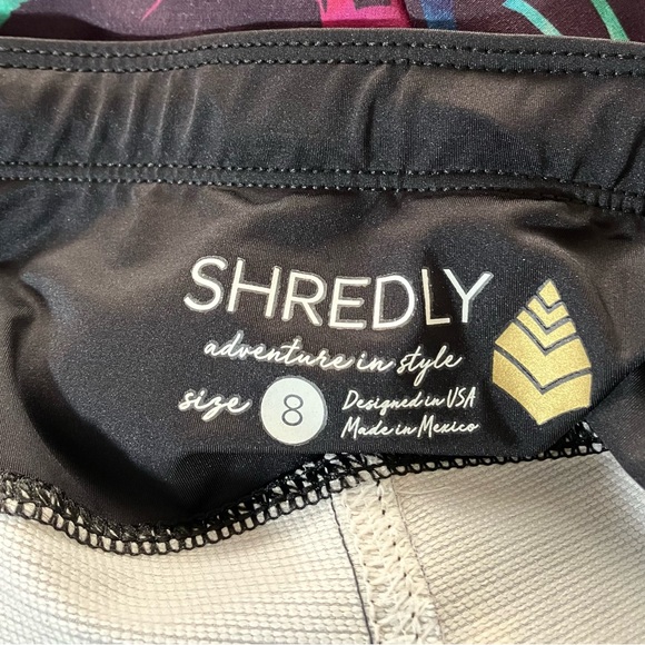 Shredly x SheJumps Limitless 14” Stretch Waistband High Rise Shorts - Picture 6 of 6